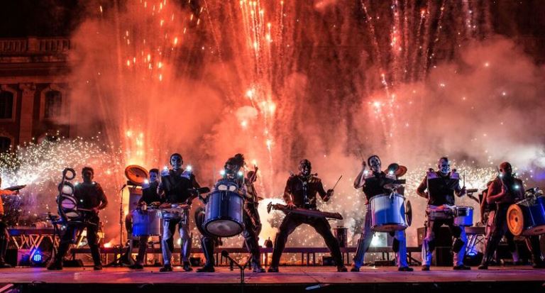 Les Commandos are all set for the huge spectacle