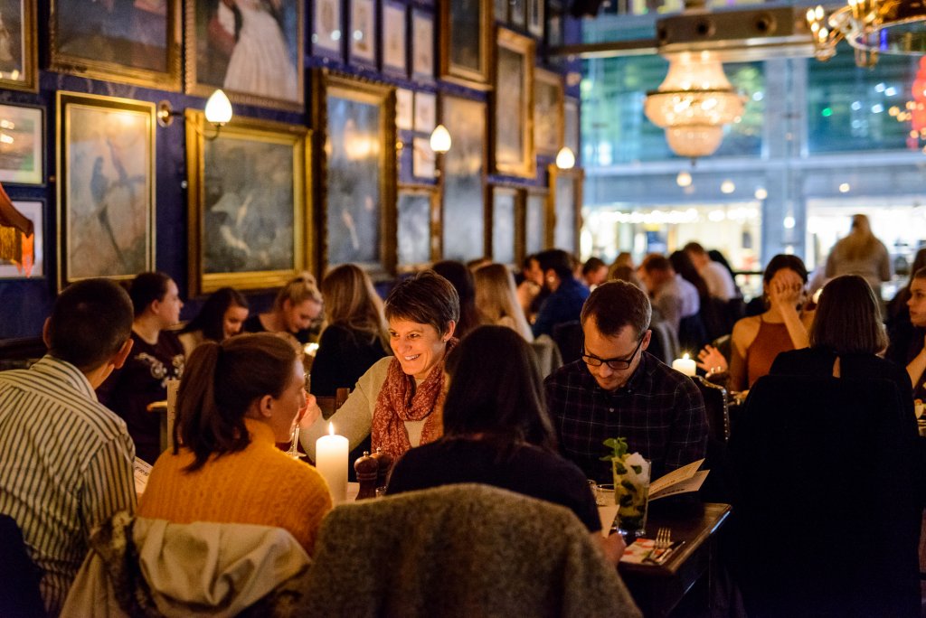 Cosy Club Liverpool ( 8th December 2016 )